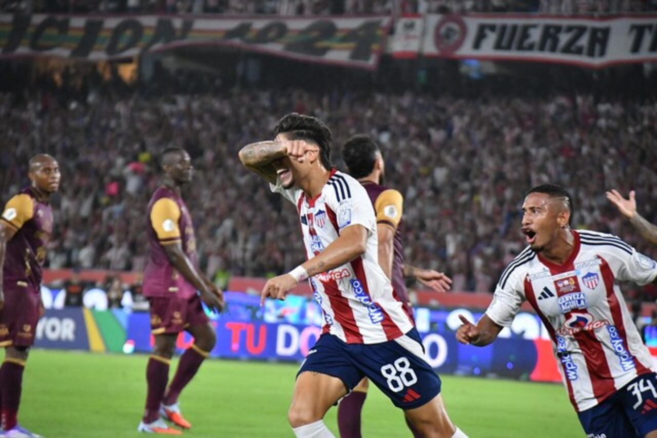 Junior goleó 3-0 a Tolima en la final de ida de la Liga BetPlay 2025-ll.