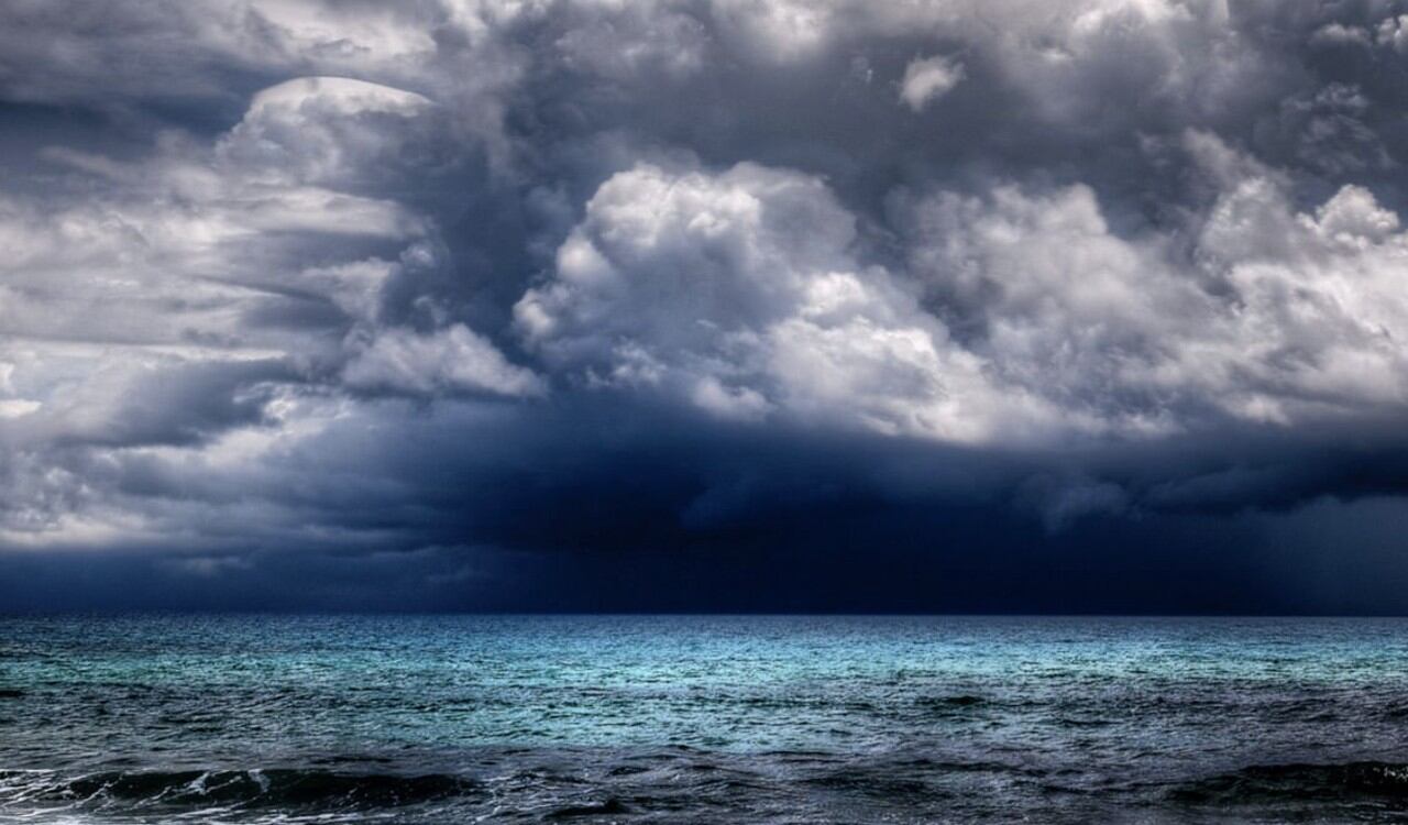 Los huracanes traer consigo fuertes tormentas y vientos con altas velocidades