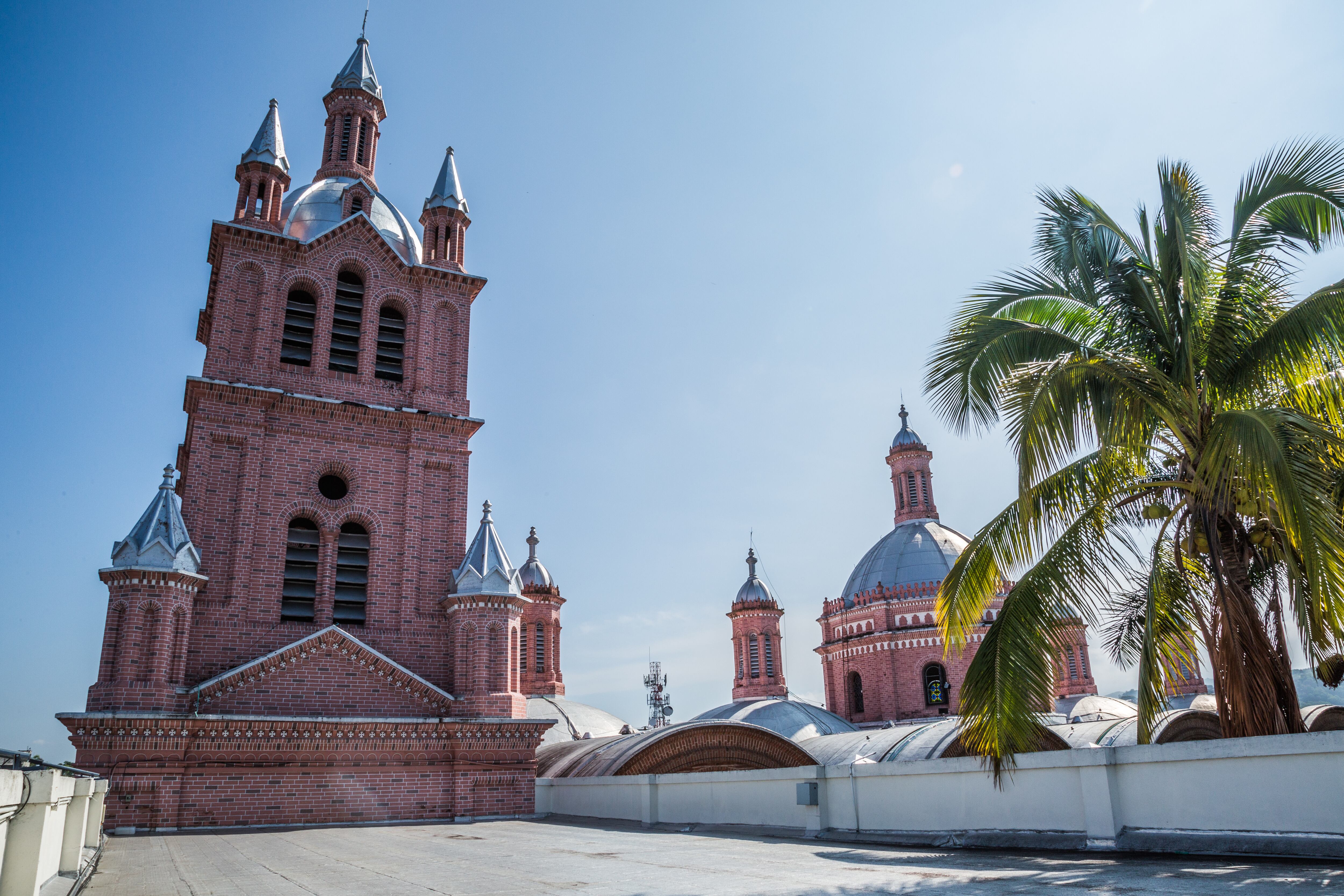 La Basílica del Señor de los Milagros en Buga.