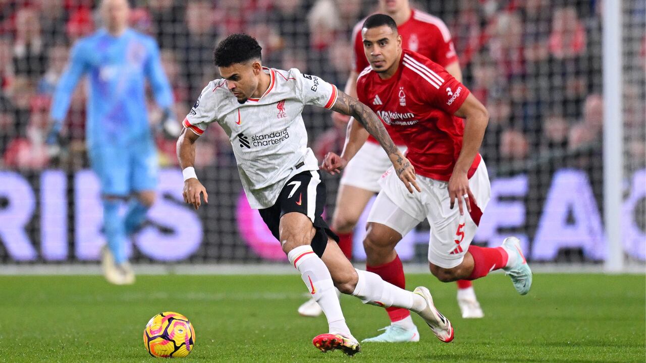 Luis Díaz fue titular con Liverpool en la fecha 21 de Premier