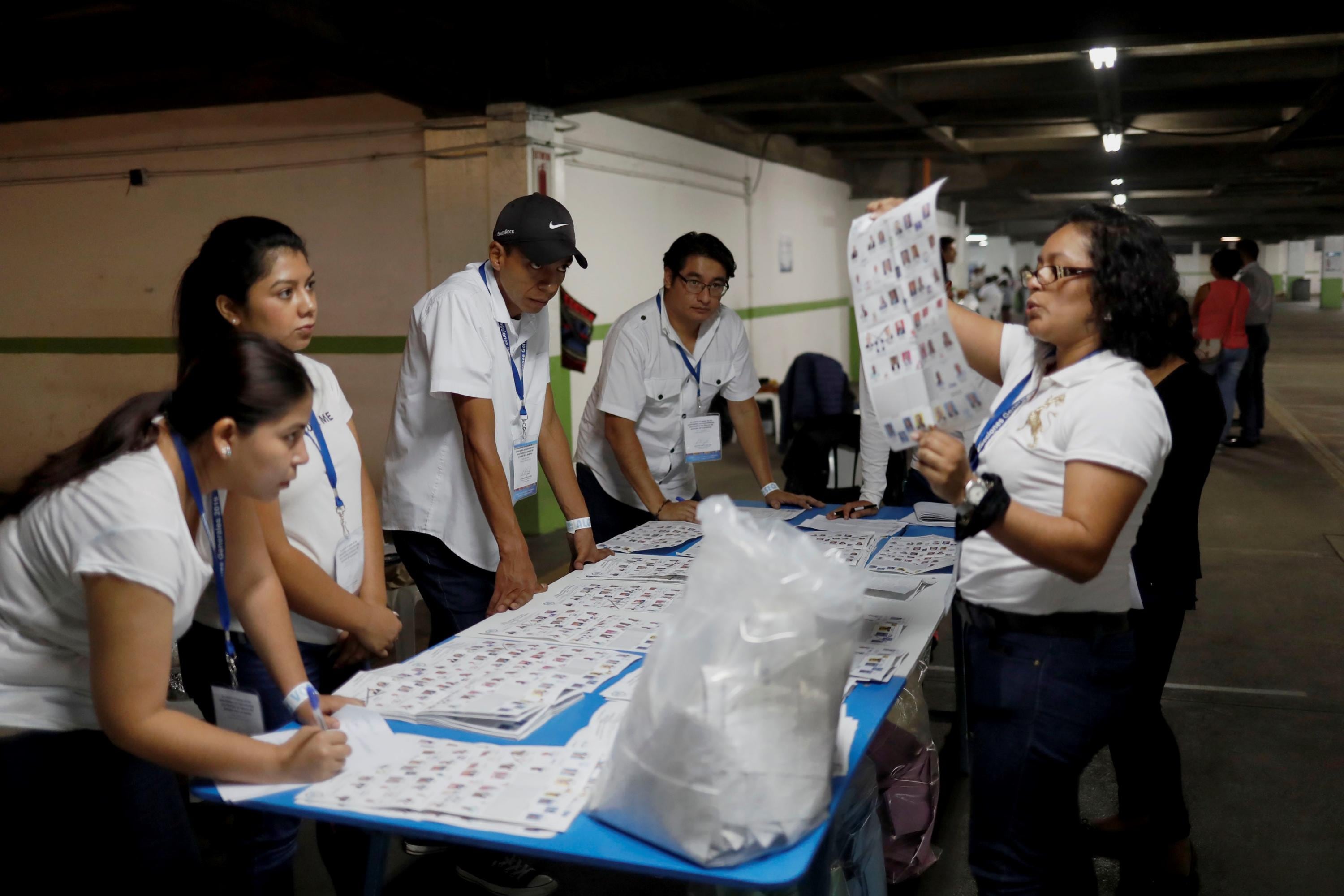 En Guatemala más de 8 millones de personas, preocupadas por la migración, la pobreza o la corrupción, estaban llamadas a las urnas.