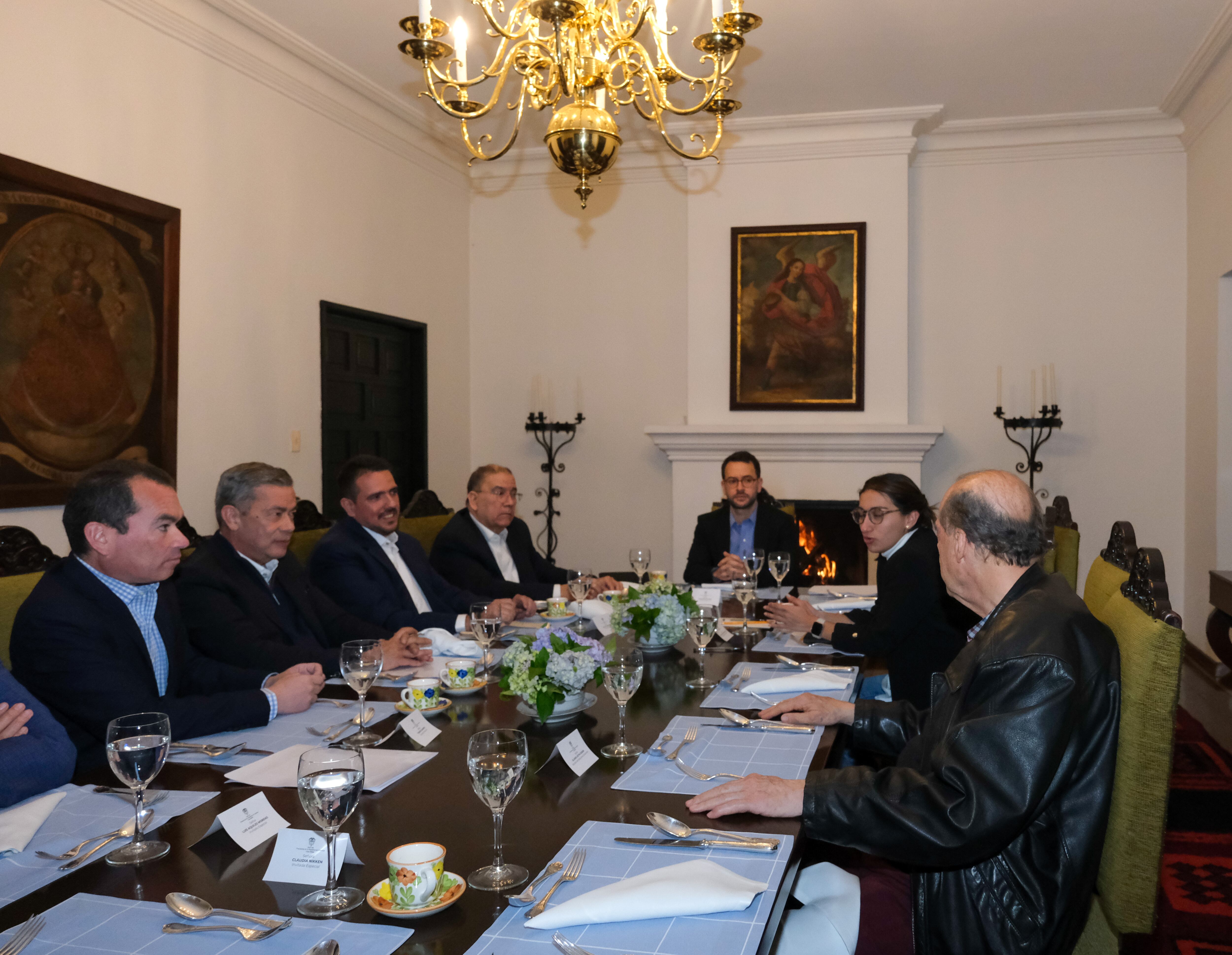 En el encuentro estuvieron el presidente de la República, Gustavo Petro, el canciller Álvaro Leyva y los representantes de la oposición venezolana que hacen parte de la Plataforma Unitaria Democrática de Venezuela.