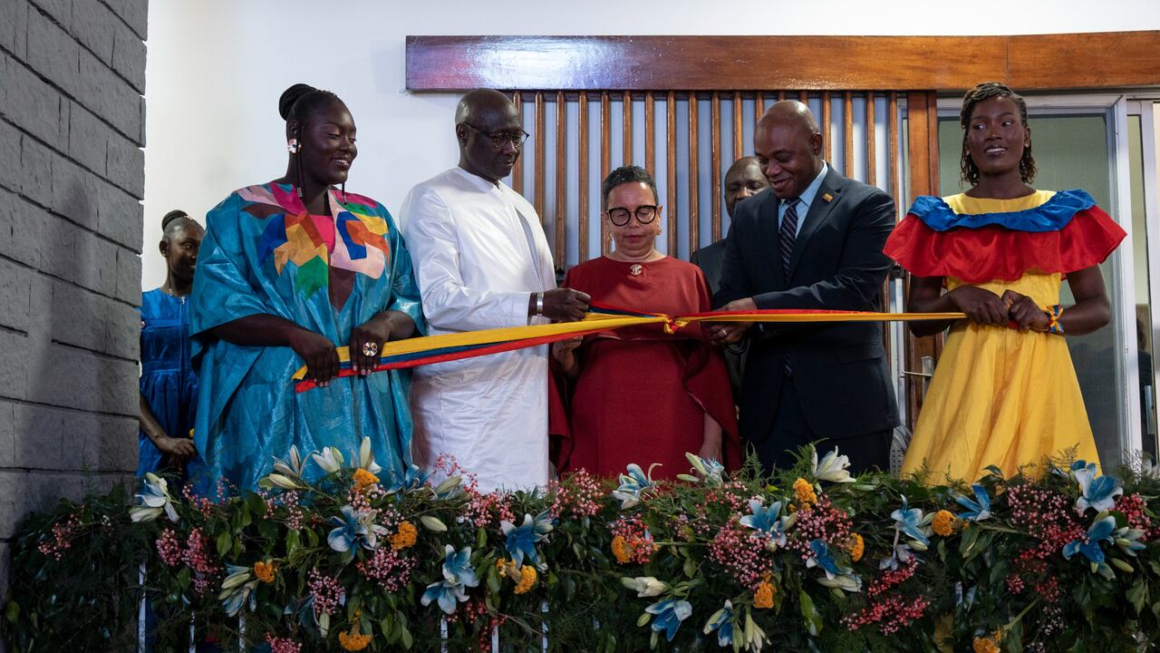 La Cancillería reveló que, como resultado de estos esfuerzos diplomáticos, el país ya ha comenzado a exportar café a Senegal.