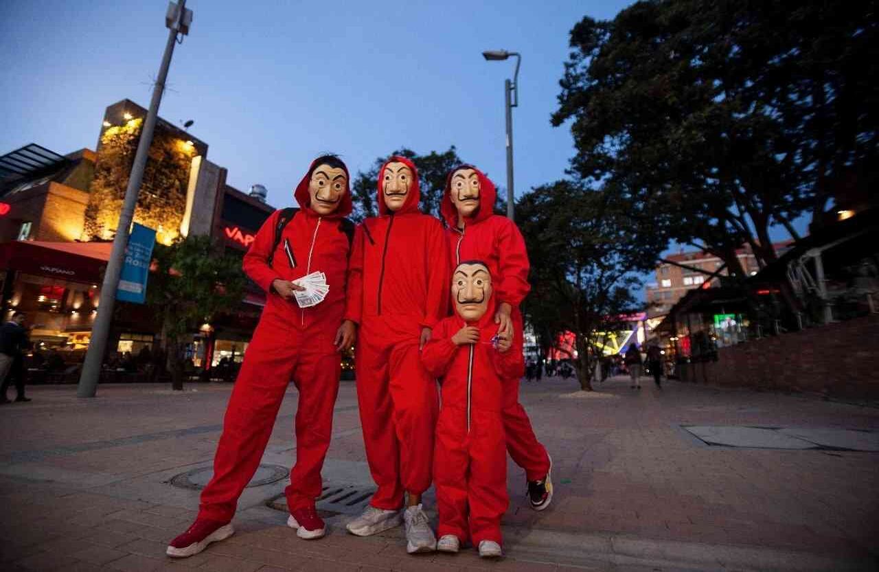 La Casa de Papel, la popular serie de Netflix, también contó con seguidores que utilizaron sus icónicos atuendos. Foto: Gabriela Alvardo