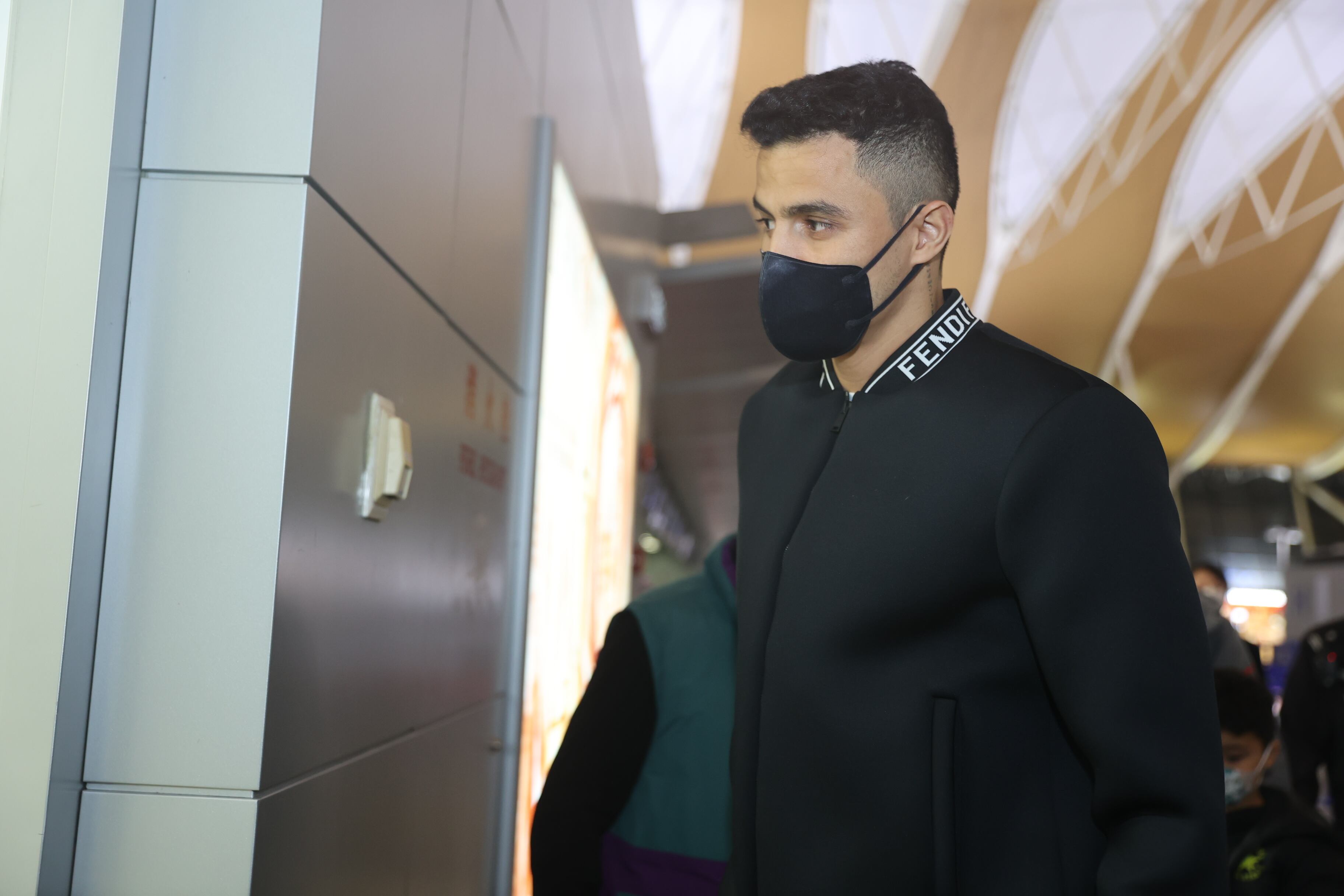 SHANGHAI, CHINA - NOVEMBER 28: Giovanni Moreno of Shanghai Shenhua Football Club arrives at an airport as he departs for home on November 28, 2021 in Shanghai, China. (Photo by VCG/VCG via Getty Images)