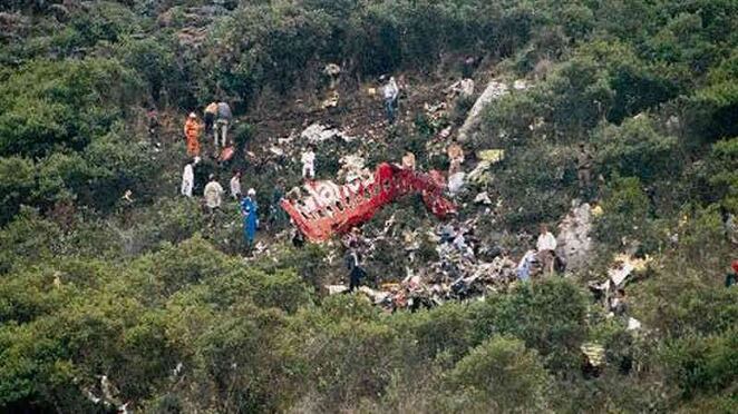 El 27 de noviembre de 1989, un Boeing 727-200 que cubría la ruta Bogotá -Cali (Vuelo AV203) produjo una de las más graves catástrofes aéreas de que el país tenga memoria cuando cayó en el municipio de Soacha.
