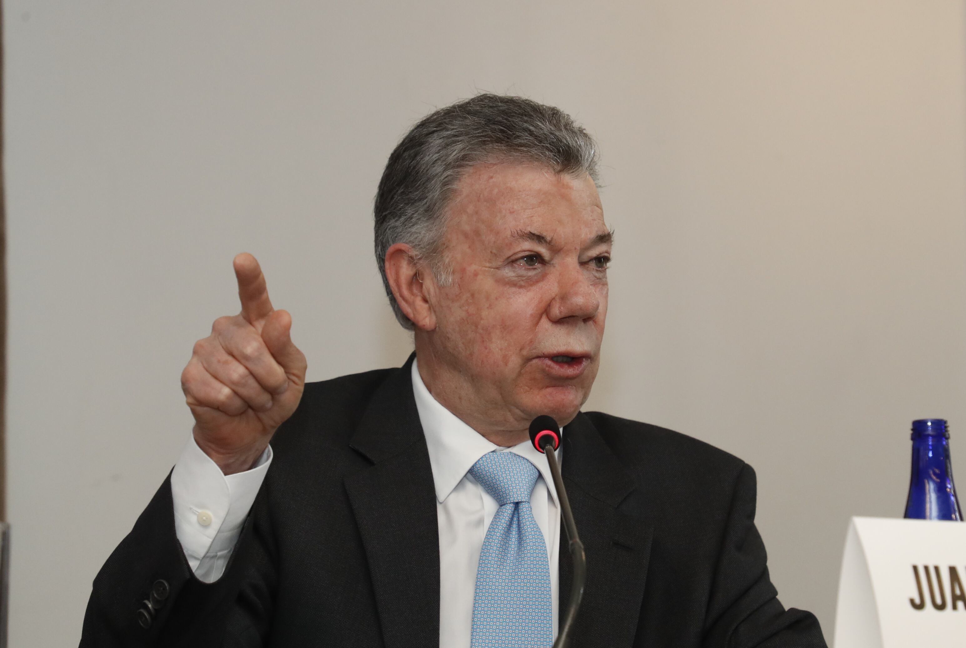 La Comisión Global de Política de Drogas presenta un informe sobre Colombia en una rueda de prensa en la que participarán varios comisionados como la expresidenta suiza Ruth Dreifuss y los exmandatarios Ernesto Zedillo (México), Juan Manuel Santos y Diego García Sayan