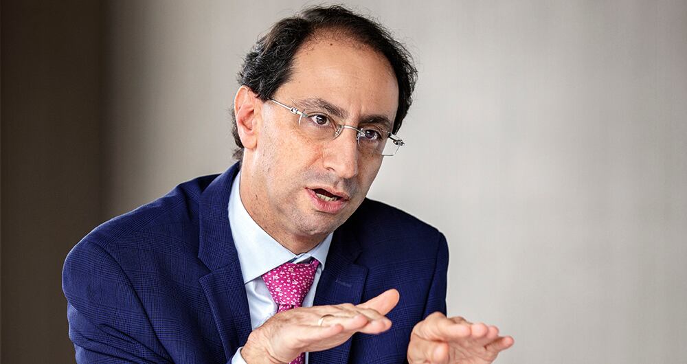 El nuevo ministro de Hacienda, José Manuel Restrepo, asegura que está dispuesto a dialogar para llegar a consensos en torno a la nueva reforma tributaria.