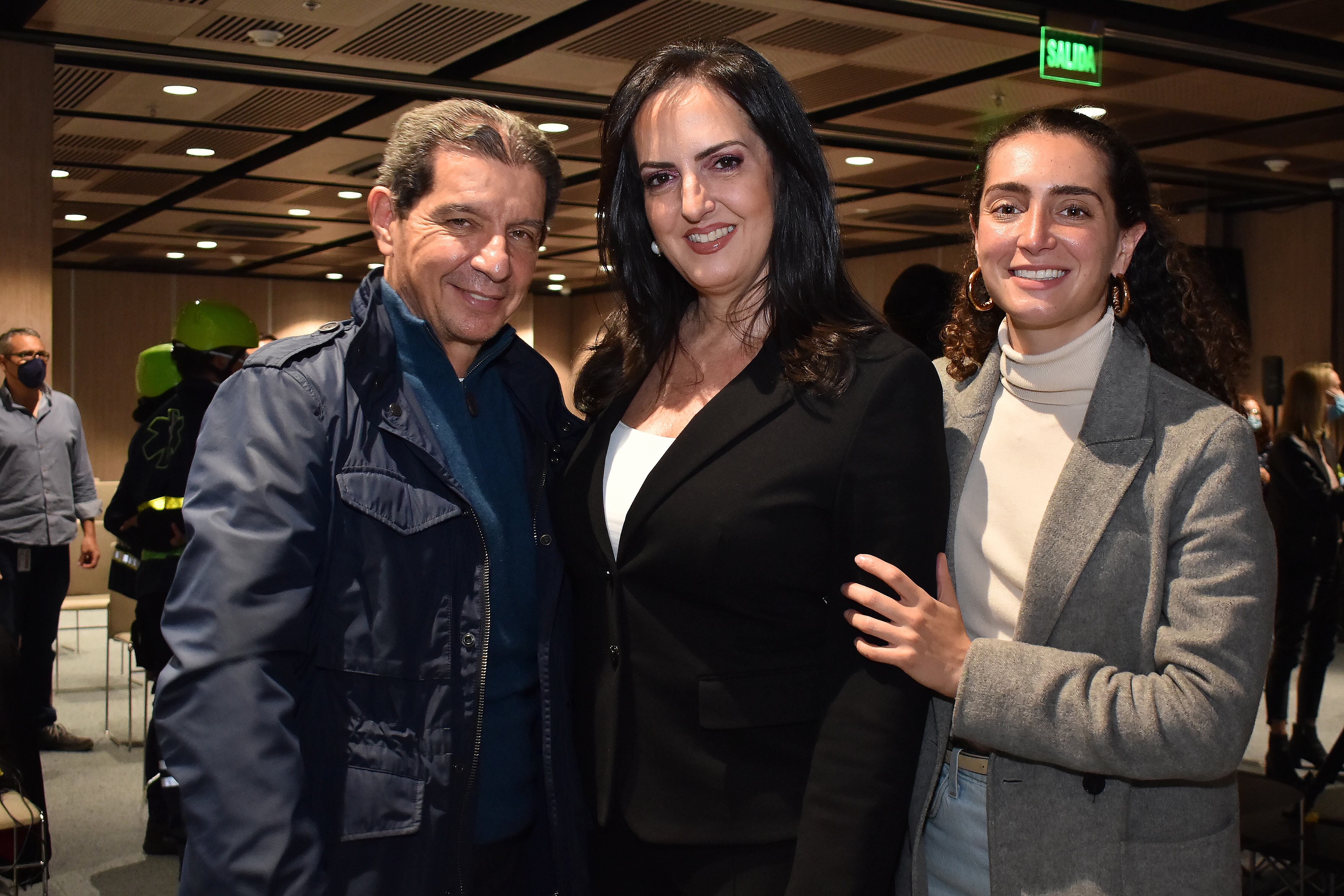 Maria Fernanda Cabal