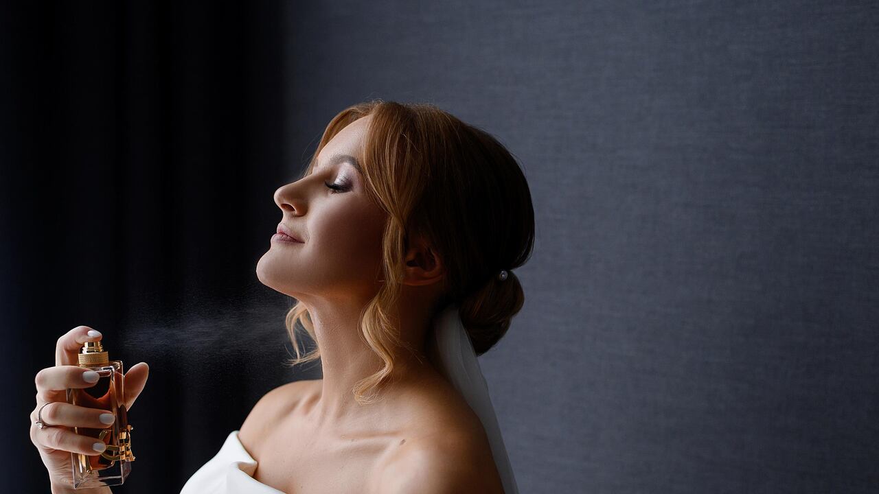 El perfume es un complemento invisible que resalta la personalidad y como los demás nos perciben.