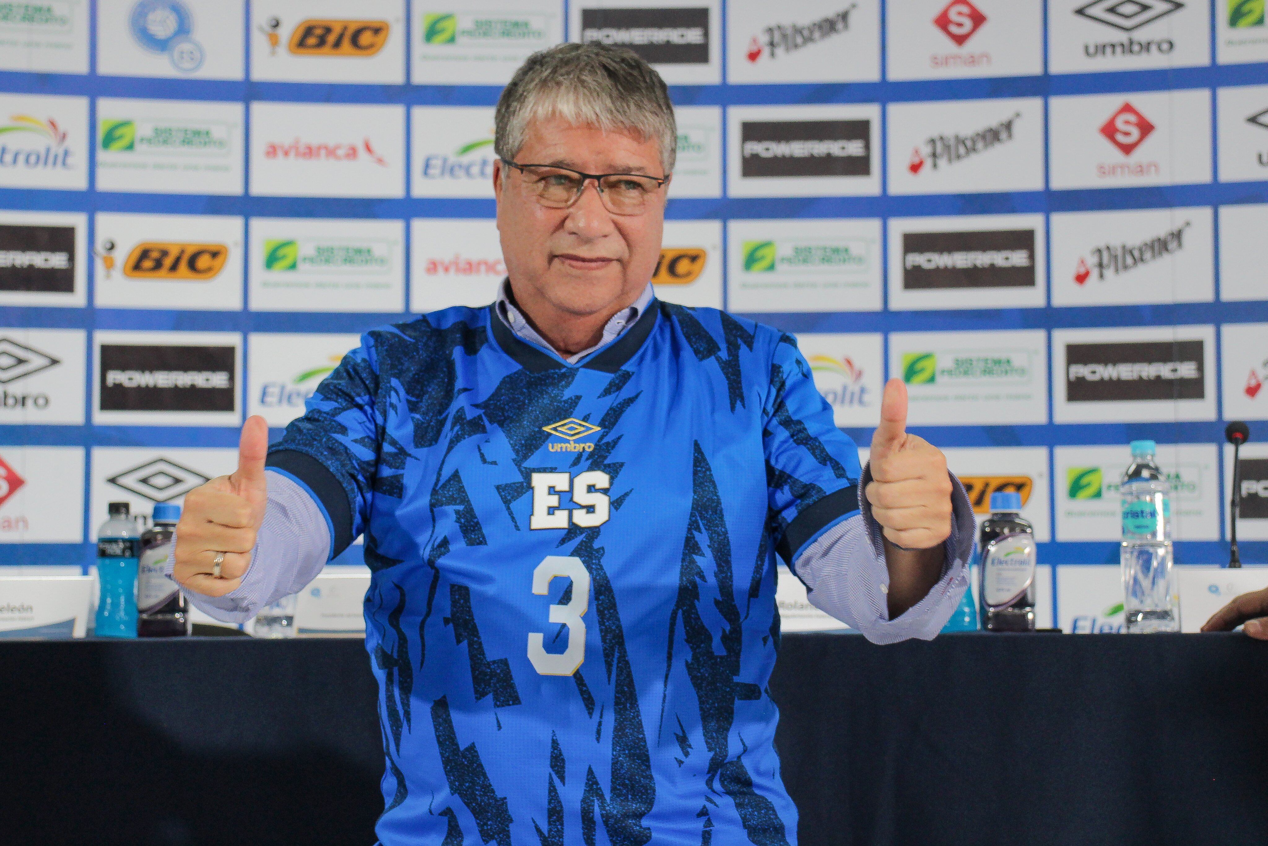 El colombiano se mostró muy comprometido con su nuevo cargo.