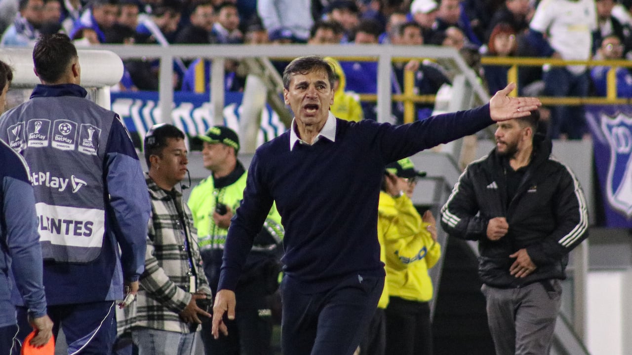 Fabián Bustos, extécnico de Millonarios salió luego de 61 partidos en el cuadro de Bogotá.