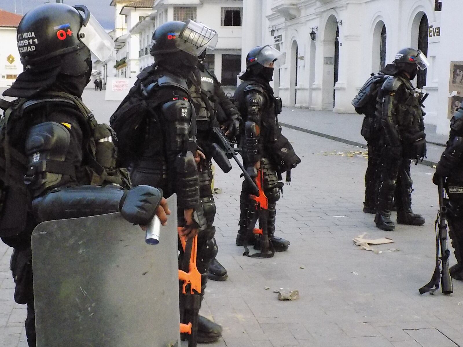 La herida se la provocó un uniformado del Esmad con una granada aturdidora.