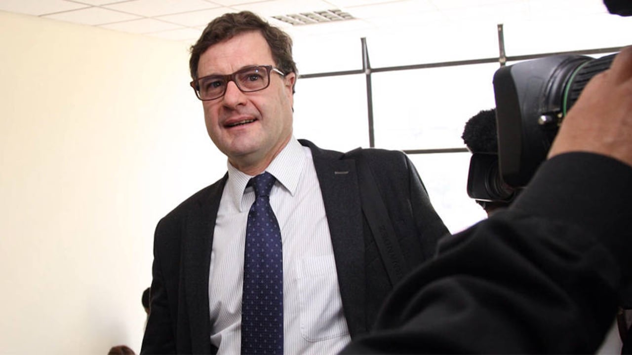 El abogado de Andrade, Jesús Albeiro Yepes le explicó a Semana que la intención de su cliente siempre ha sido de colaborar tanto con las autoridades de Estados Unidos como la colombiana. Incluso asegura que ha declarado en algunos procesos que adelanta la Corte Suprema.