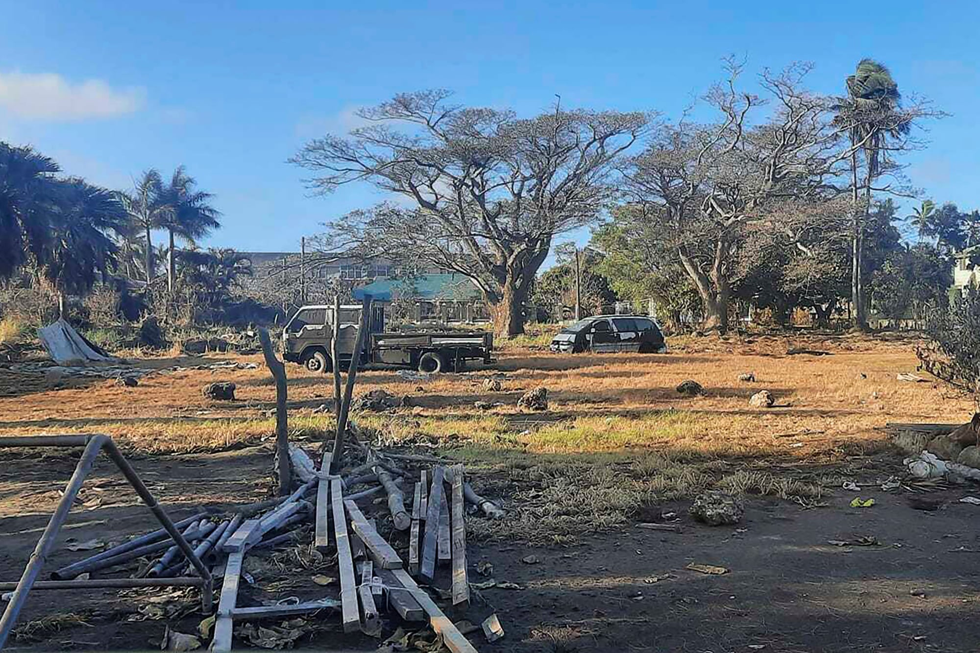Así quedó la isla tras la erupción del volcán y el posterior tsunami