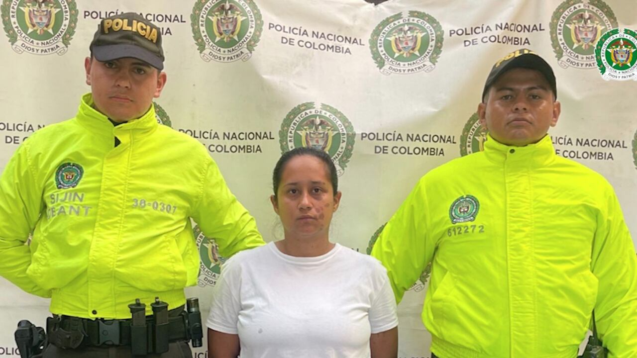 La capturada es señalada de dsitribuir hasta $400 millones mensuales como pagos a miembros del Clan del Golfo en Antioquia.