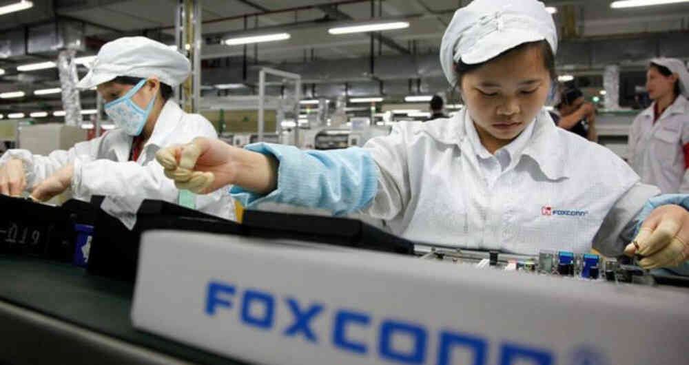 La mayoría de los iPhones y otros dispositivos de Apple como el iPad se ensamblan en Foxconn, el fabricante propiedad del grupo taiwanés Hon Hai Precision. Foto: BBC