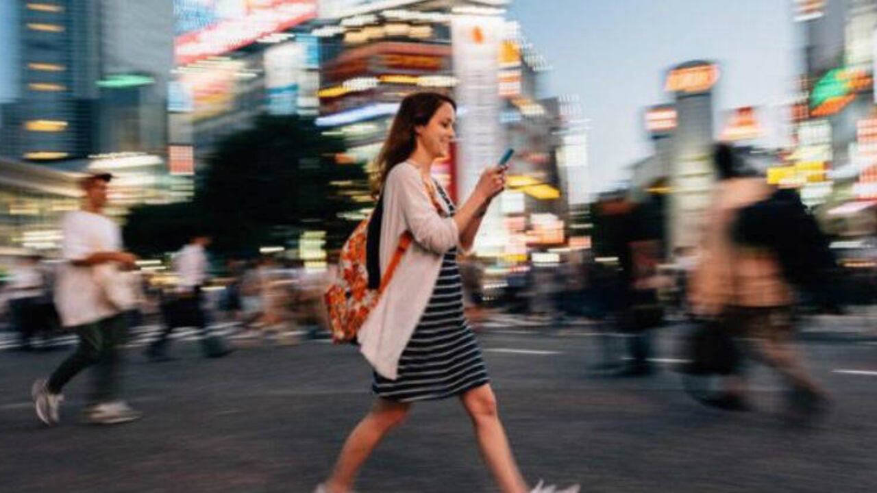 Andar distraído puede dar paso a nuevas ideas creativas. (Getty Images)