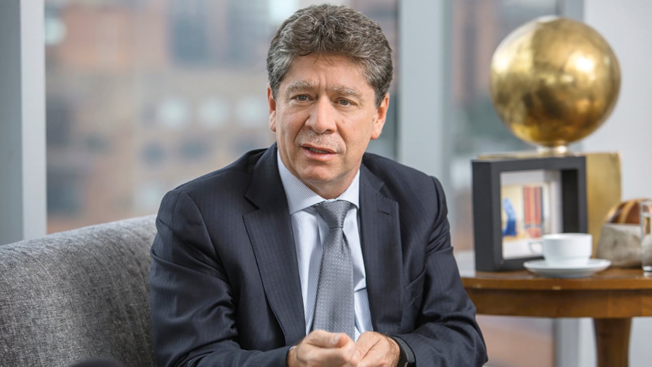 Presidente de la Andi, Bruce Mac Master.