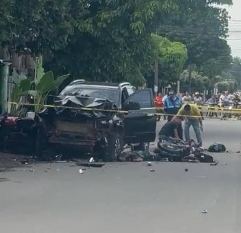 En vehículo del Ejército, soldado profesional arrolló a varias personas en Granada, Meta: tres venezolanos murieron en el hecho.
