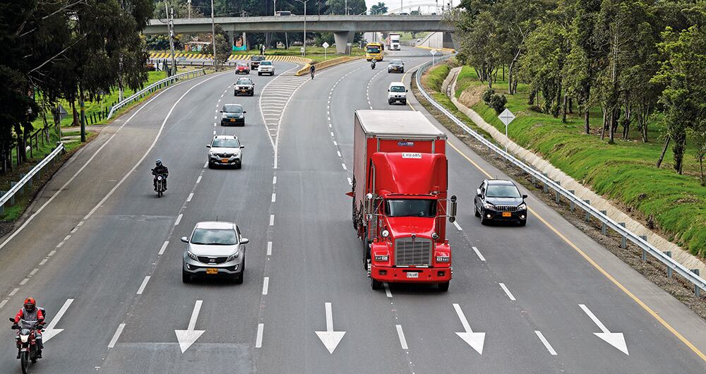 El principal desafío sigue siendo la infraestructura. El país debe seguir invirtiendo en proyectos de cuarta y quinta generación, y mucho en vías terciarias.