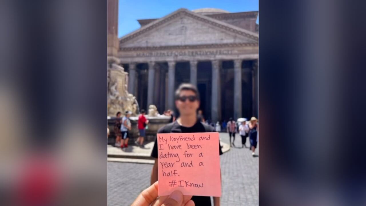 Fotograma: 0. 02 Tik Tok:@iknow_girl