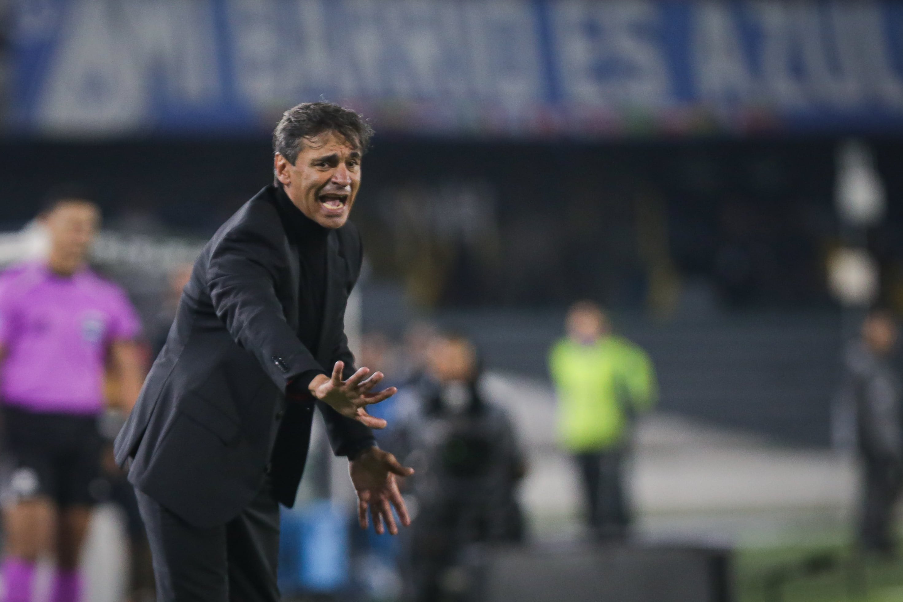 Bogotá. Abril 28 de 2026. Millonarios FC enfrenta a São Paulo FC, por encuentro válido de la Conmebol Sudamericana 2026, en la fecha 3 de la fase de grupos del grupo C, en el Estadio Nemesio Camacho El Campín. (Colprensa - Cristian Bayona).