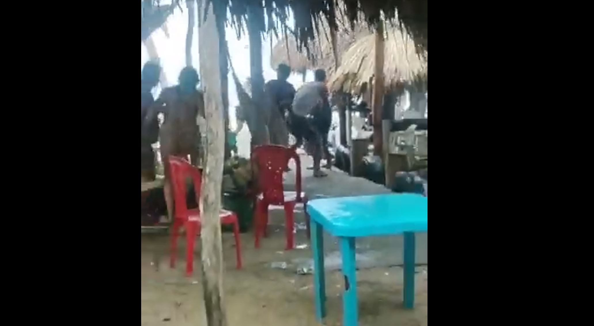 Pelea playa Santa Verónica - Atlántico