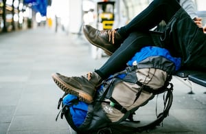 De mochilero por el mundo: siete artículos infaltables para disfrutar de aventuras sin límites