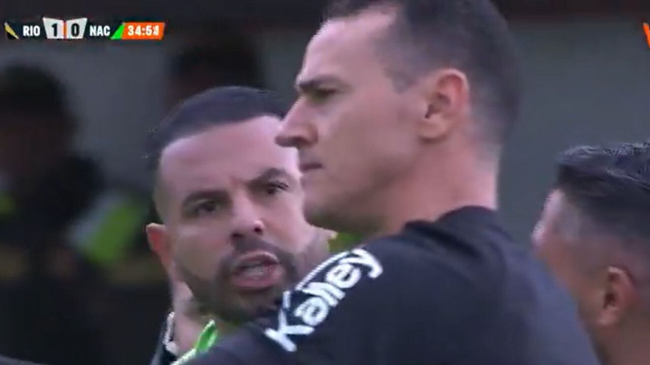 Expulsión de Roldán a Cardona.