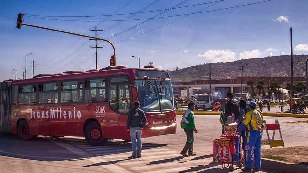 La empresa espera para finales de 2019 poner en circulación 1.383 buses nuevos en los que se invertirán 7,1 billones de pesos (1,6 para la provisión de flota y 5,5 para la operación y mantenimiento por los próximos 12 años).
