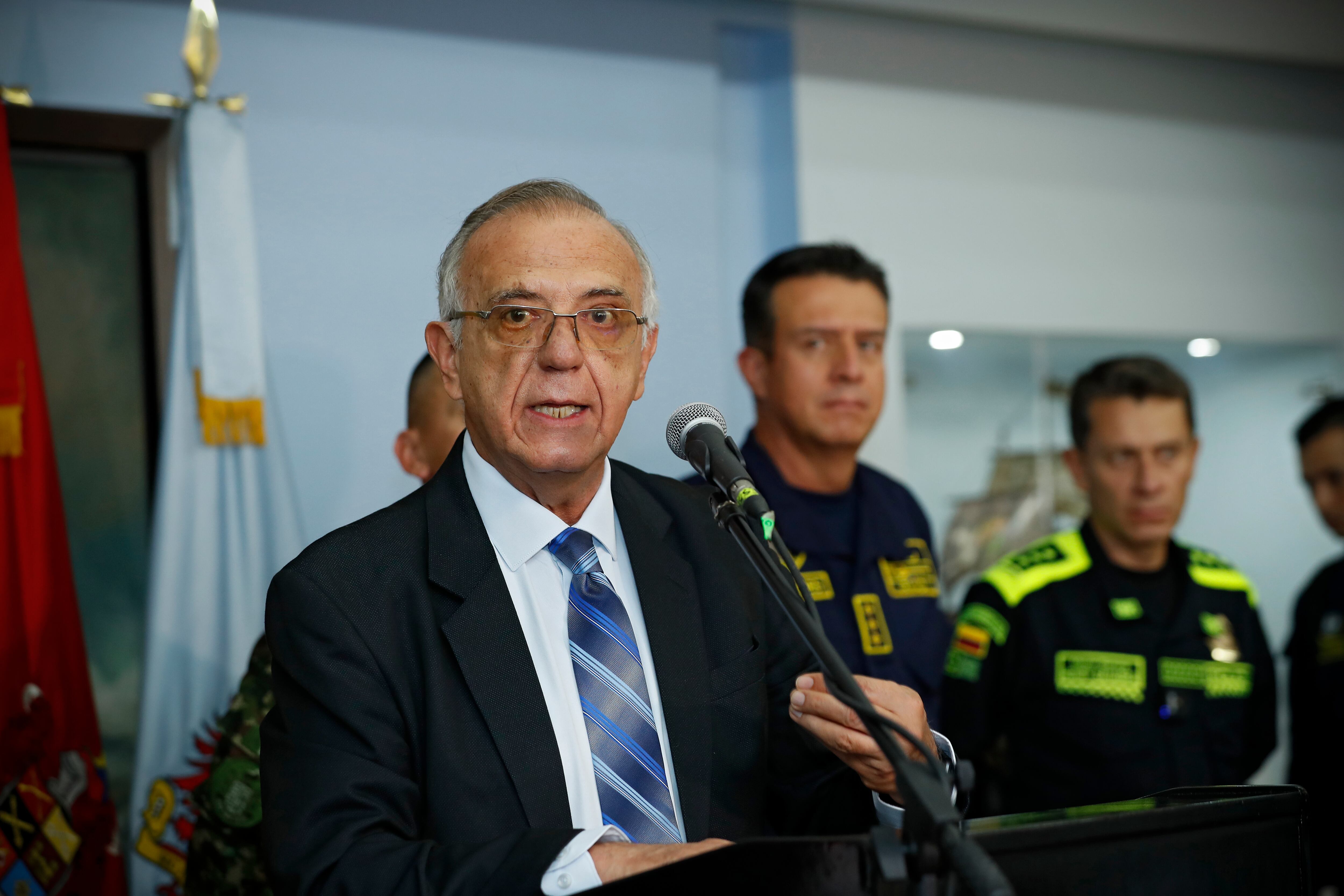 Ministro de la Defensa, Iván Velásquez, ordenó suspender los bombardeos en el país.
Bogota agosto 25 del 2022
Foto Guillermo Torres Reina / Semana