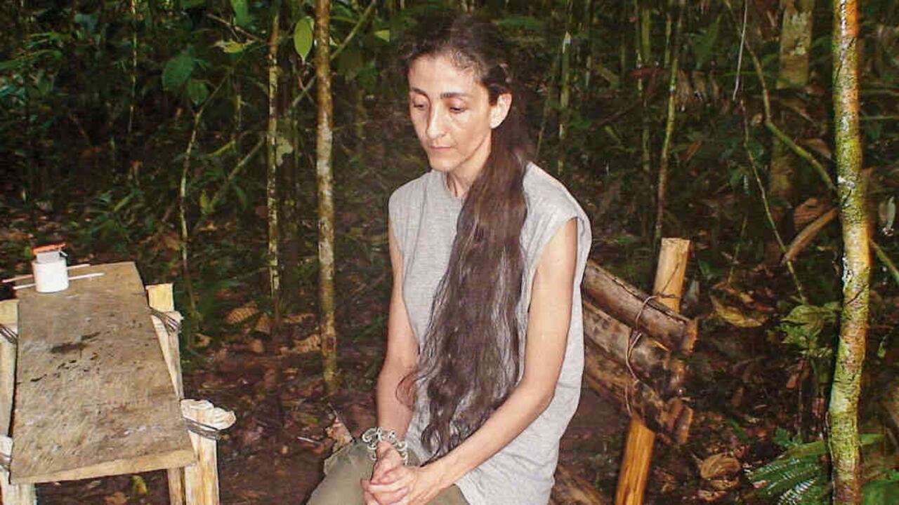 Íngrid Betancourt desvirtuó en una carta muchas de las afirmaciones hechas por las Farc ante la JEP. Allí revive episodios dolorosos de su cautiverio.