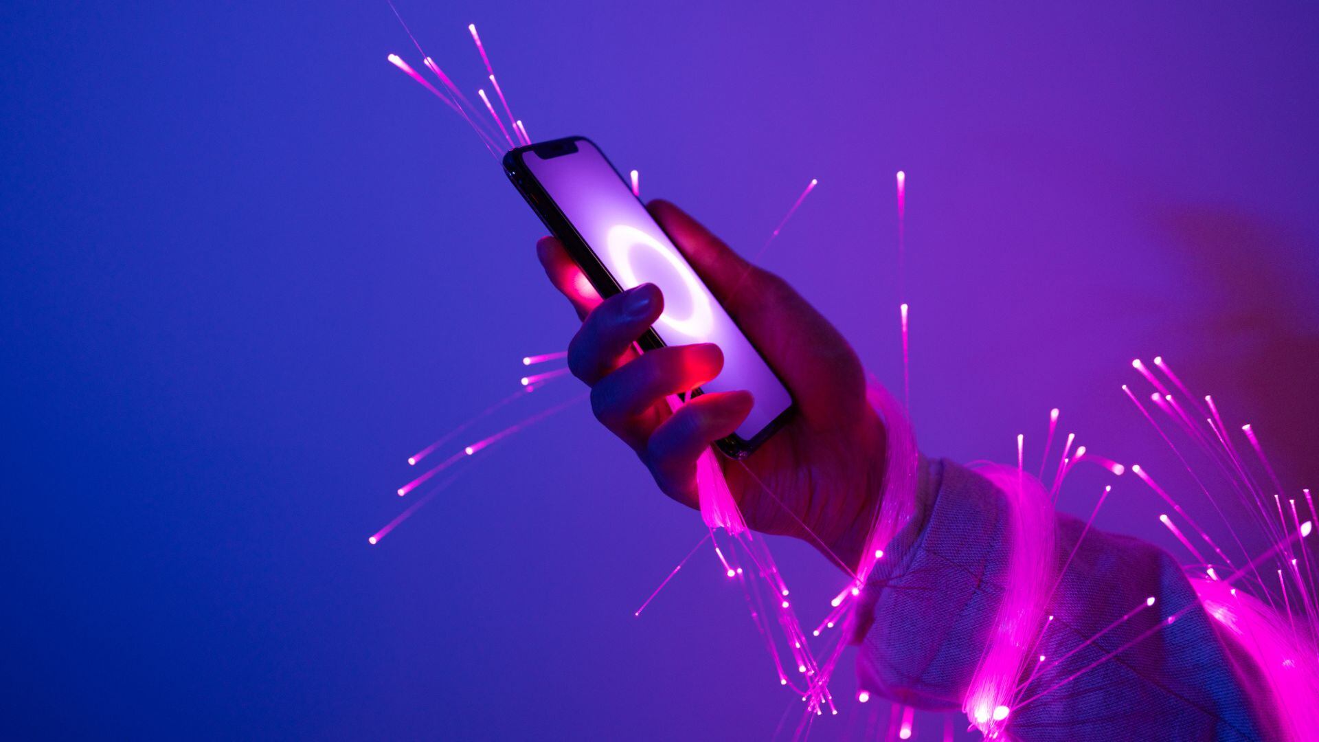 Se estima que el internet cuántico permitirá el envío de datos de forma más segura.