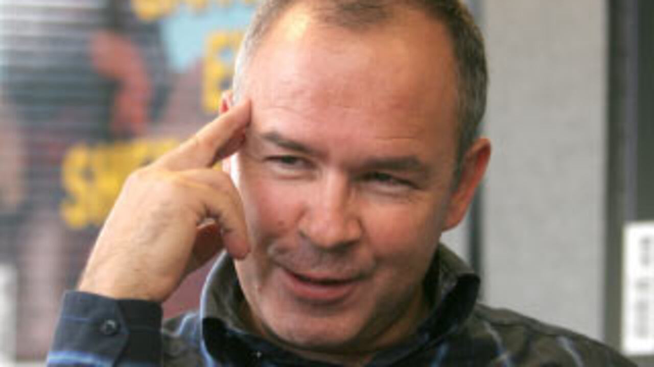 El abogado penalista Gustavo Salazar Pineda dice que lleva dos años denunciándole al Fiscal General la corrupción al interior del búnker