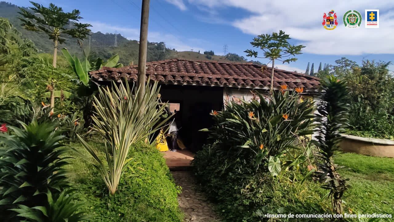 Fiscalía entrega bienes para repartar a las víctimas avaluados en más de $20.830; habrían pertenecido a las extintas AUC