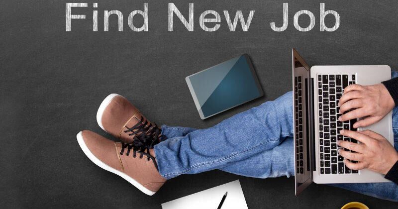 Al mostrar interés en la vacante, la víctima recibe un formulario de empleo estándar solicitando información personal detallad