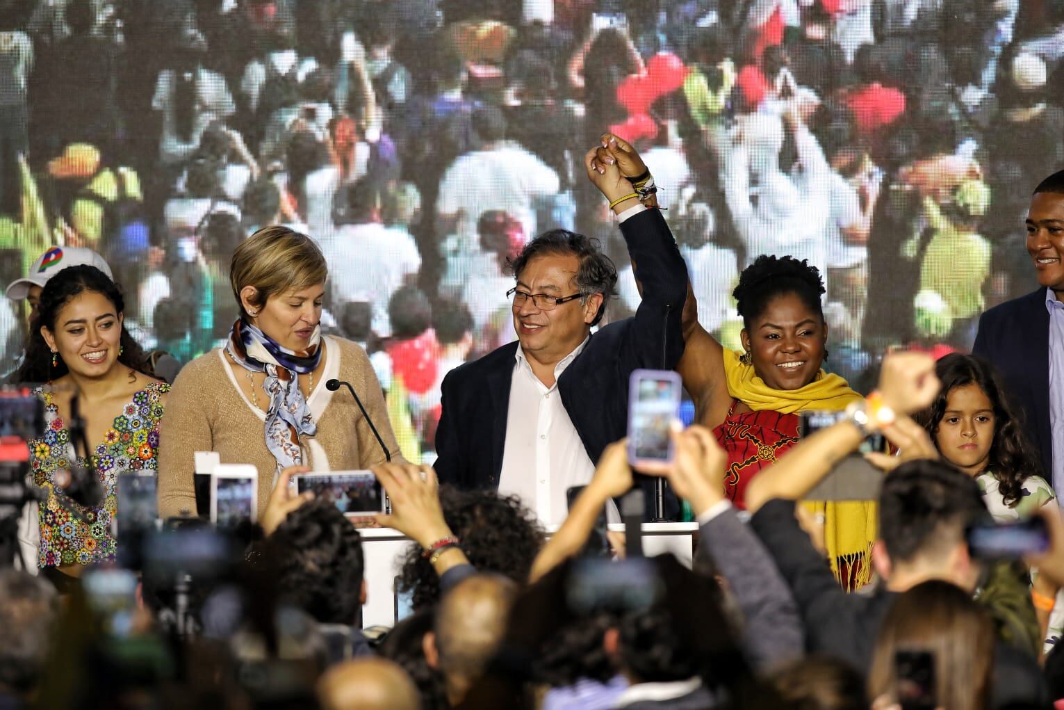 Gustavo Petro pasa a la segunda vuelta discurso