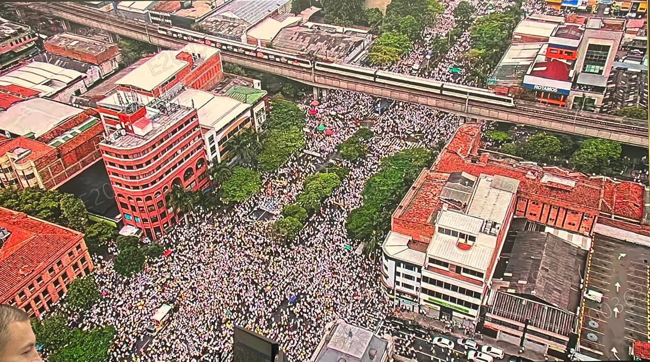 Marchas contra el gobierno Petro en Medellín