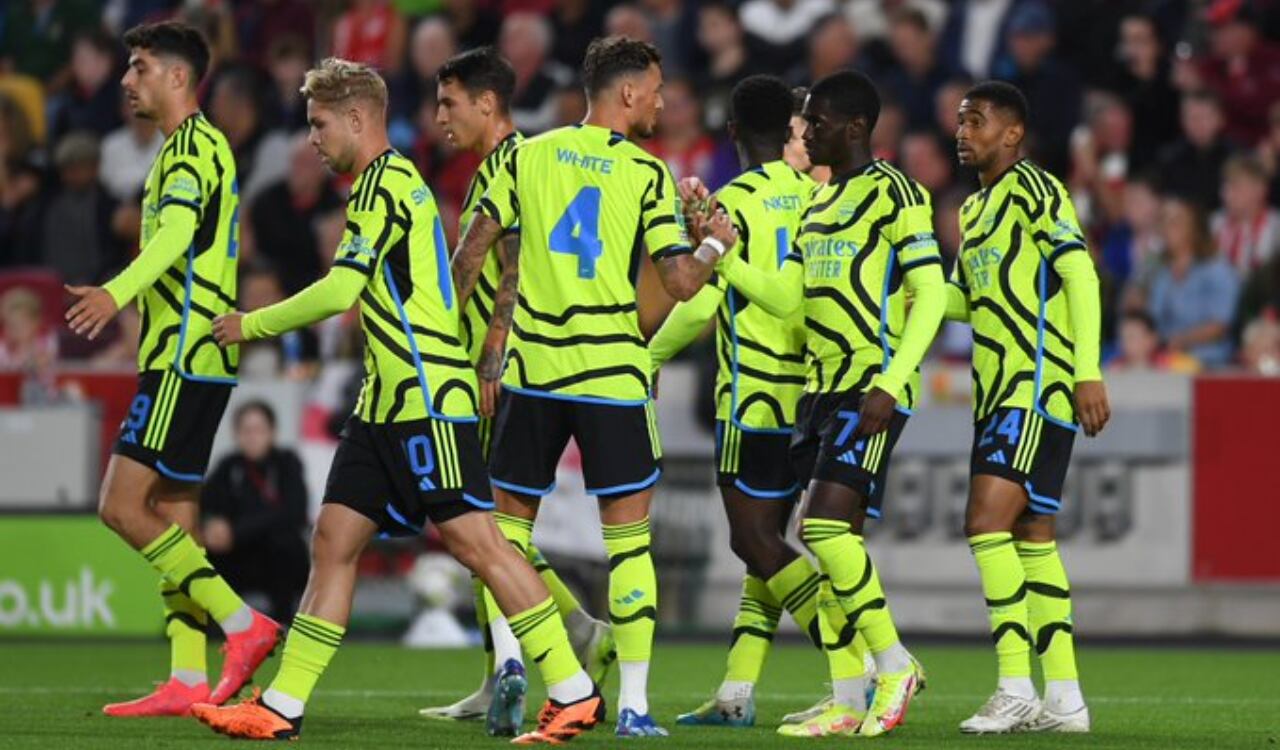 Arsenal triunfó en Copa de Liga en Inglaterra