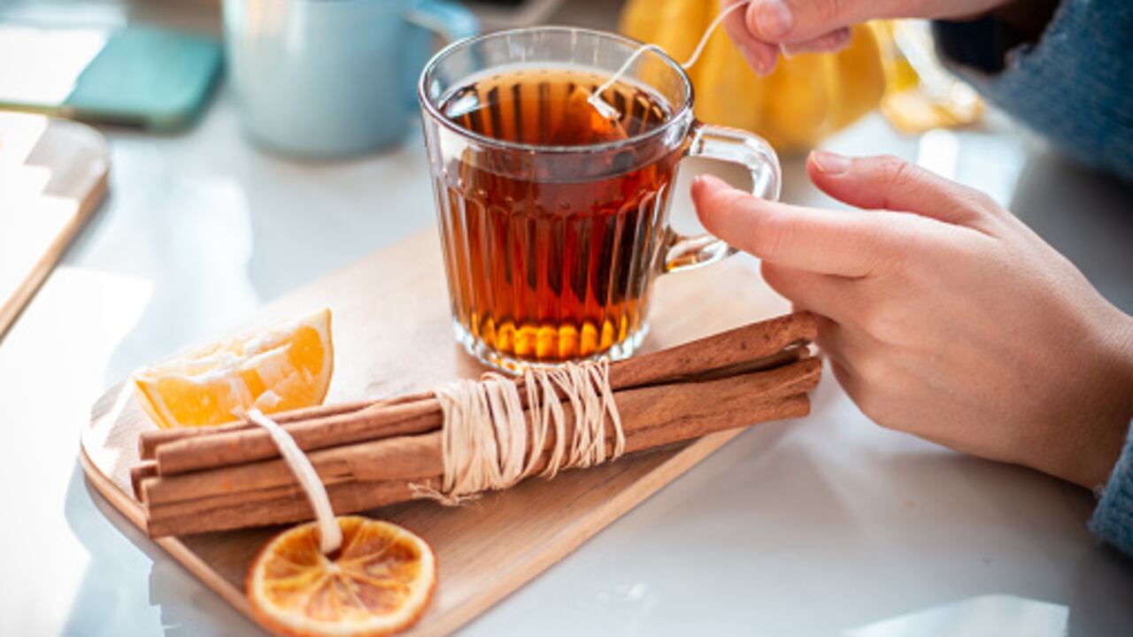La canela es saludable para controlar los niveles de azúcar en la sangre.