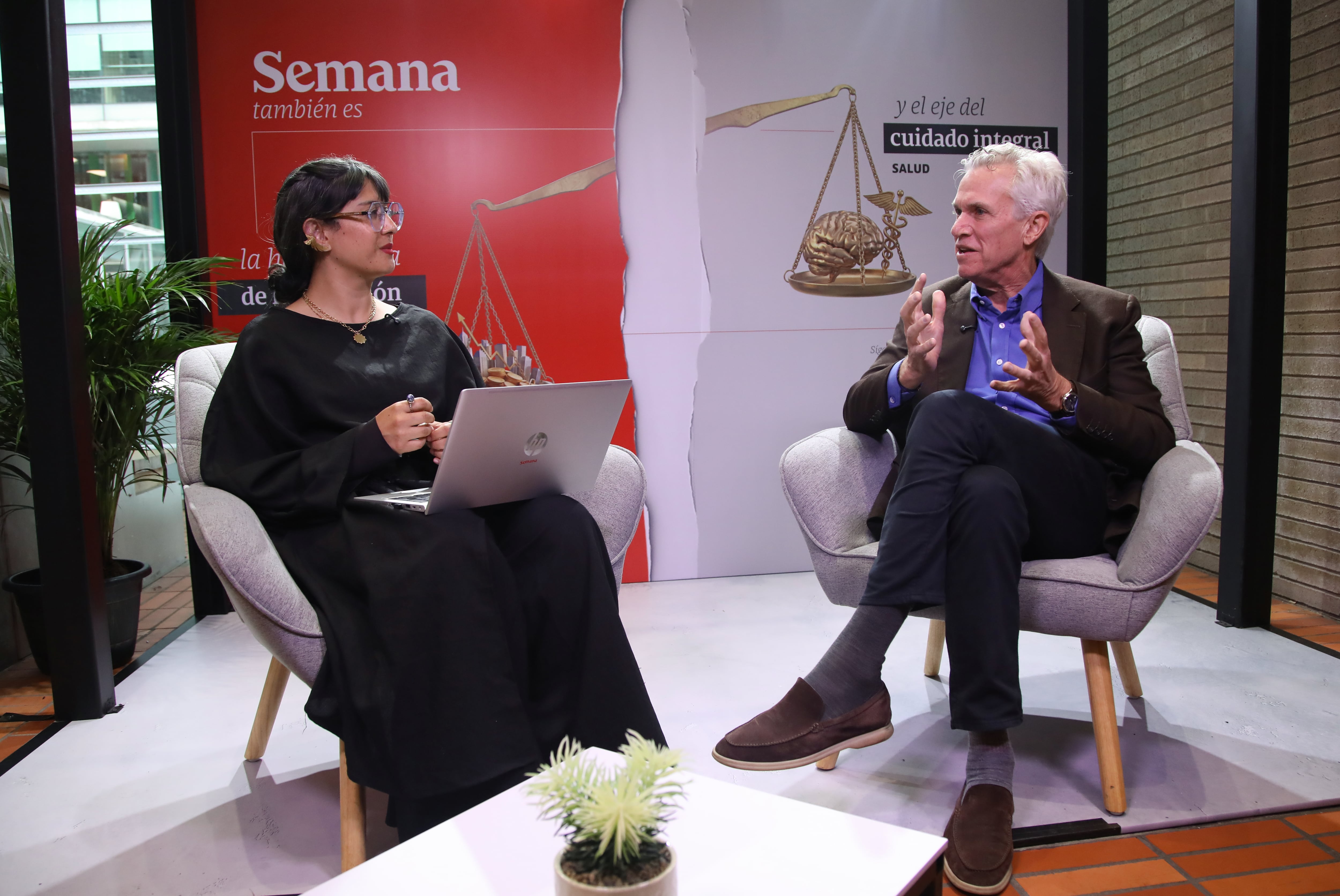 A propósito de su charla ‘Amabilidad: buenas personas, mejores sociedades’ junto al expresidente Duque en el Foro Anual Innovación para el Desarrollo I+D/Humanamente: Salud mental, el activo para el desarrollo, Mathew Harris conversó con SEMANA