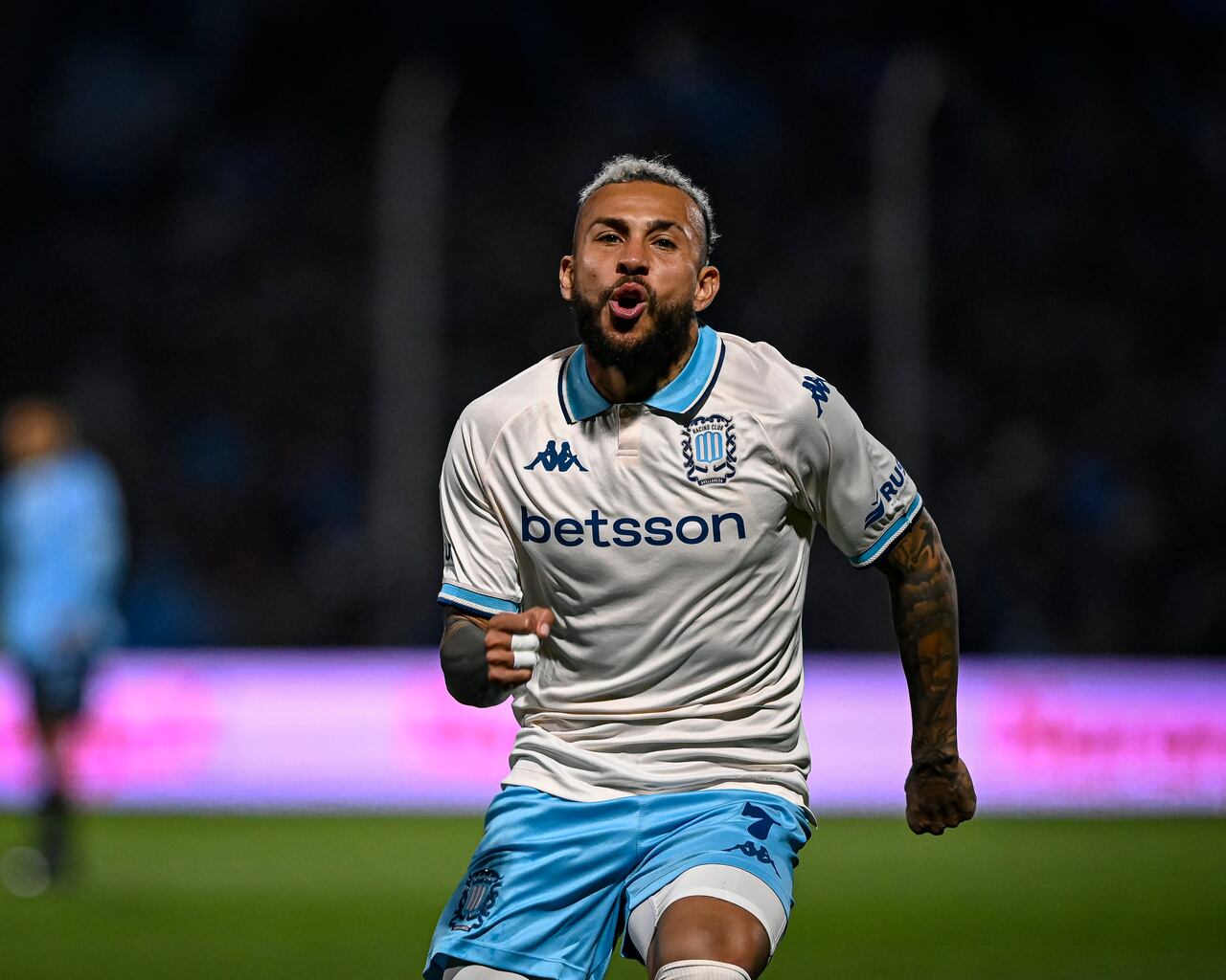 CORDOBA, ARGENTINA - JULY 20: Duvan Vergara of Racing Club celebrates after scoring his team's first goal during a Torneo Clausura Betano 2025 match against Belgrano at Julio Cesar Villagra Stadium on July 20, 2025 in Cordoba, Argentina. (Photo by Cesar Heredia/Getty Images)