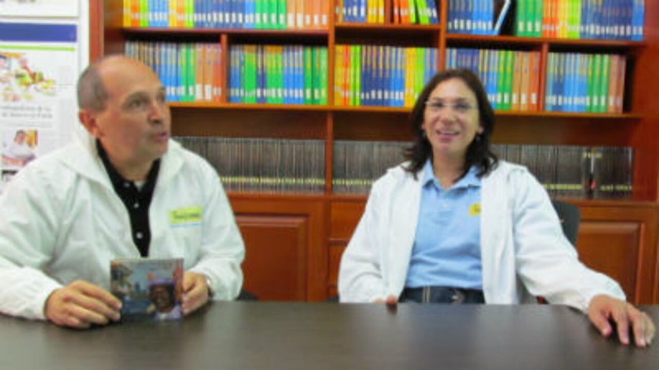 Rodolfo Ardila y Aurora Carrillo serán premiados este jueves en París, Francia, por su labor en la educación de jóvenes y adultos.