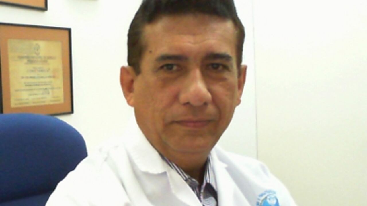 Pediatra neumólogo José Miguel Escamilla.