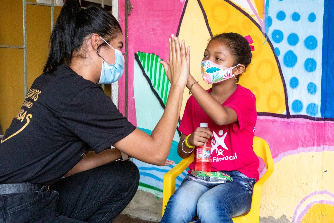 Los apoyos fueron dirigidos a grupos vulnerables de la comunidad en departamentos del Caribe colombiano y en el Chocó.