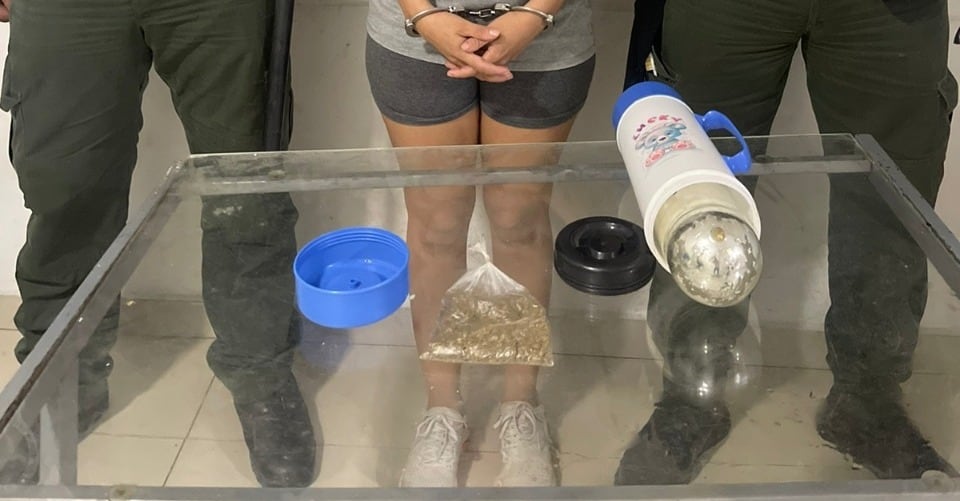 La marihuana estaba dentro del termo lleno de café.