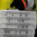 Se conoció que este medicamento no llegaría este mes, sino en el mejor de los casos durante el segundo trimestre de 2021, lo cual resulta preocupante para varios gremios.