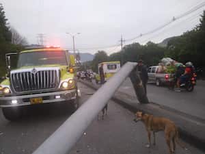Accidente de tránsito en Medellín en la mañana de este 15 de junio.