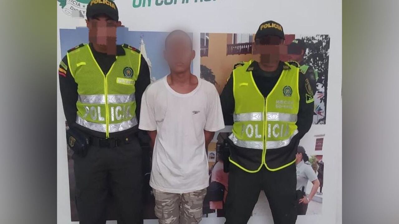 El capturado fue identificado como David, de 18 años.